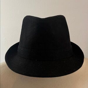 Stylish Black Felt Fedora Hat